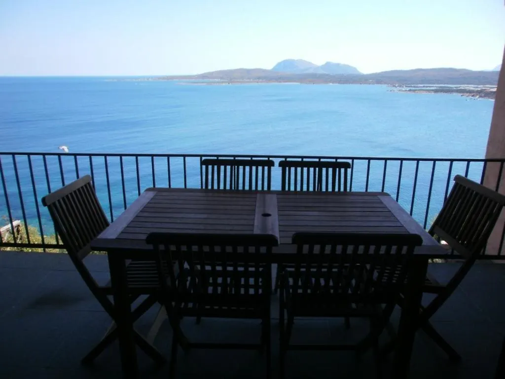 Porto Rotondo , Beautiful Sea View Apartamento Marinella